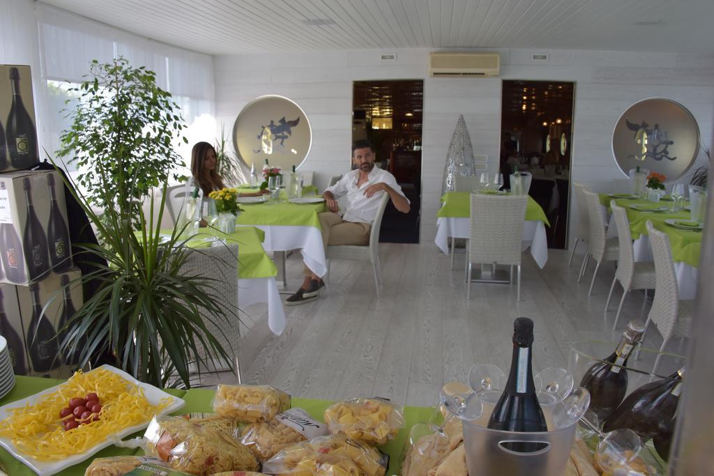 Apartaments Marina Del Cavallino 외부 사진